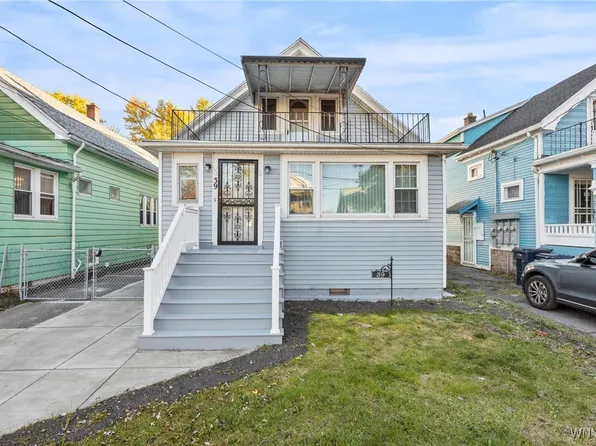 39 Manhart St, Buffalo, NY 14215
