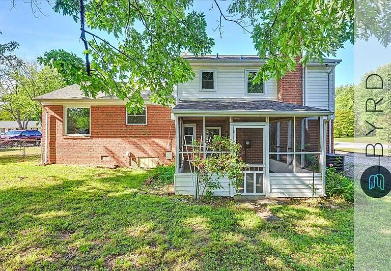 8501 Woodward Dr — Photo 37