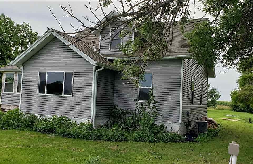 1st image of 50575 142nd St