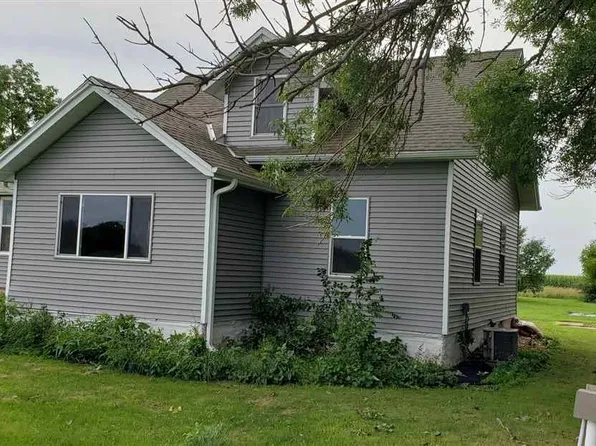 50575 142nd St, Vernon Center, MN 56090