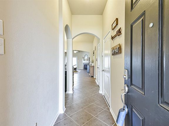 4th image of 3404 Jamison Landing Dr
