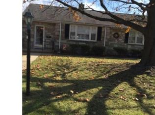 40 Colonial Ave, Norristown, PA 19403