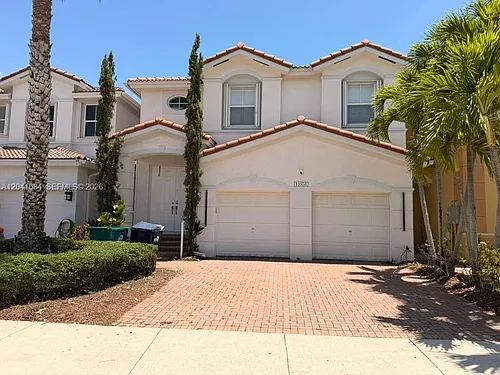 10958 NW 86th Ter Photo 1 10958 NW 86th Ter Photo 1