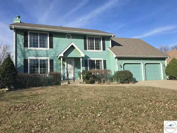 2805 NW Westbrooke Cir, Blue Springs, MO 64015