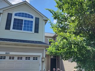 601 Telluride Dr, Gilberts, IL 60136