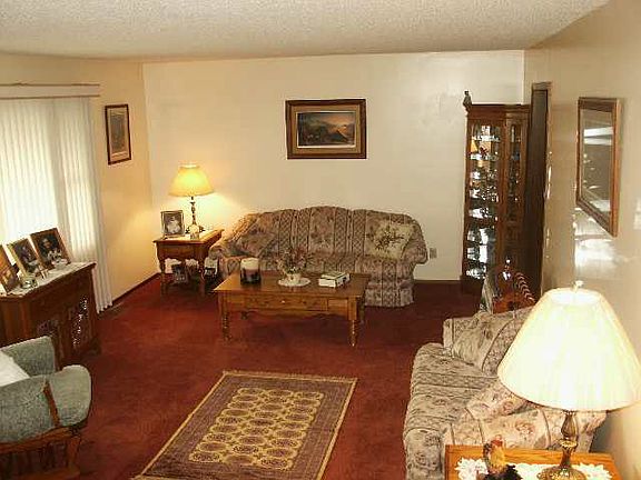 3rd image of 1406 Tanglewood Ct