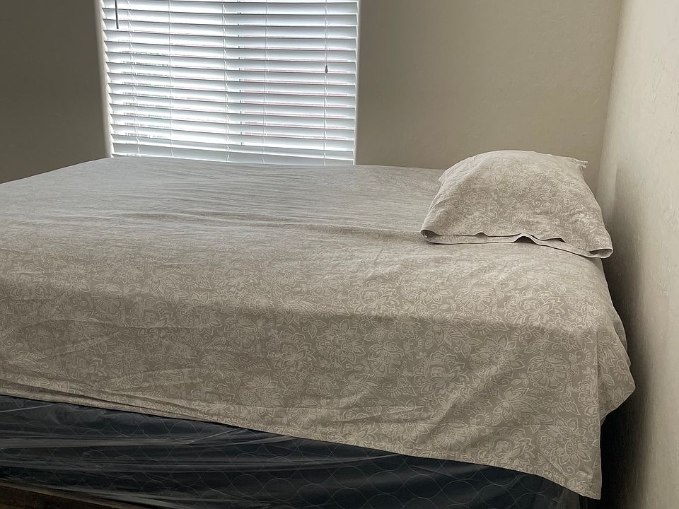 1st image of 8832 Regatta Bay Pl