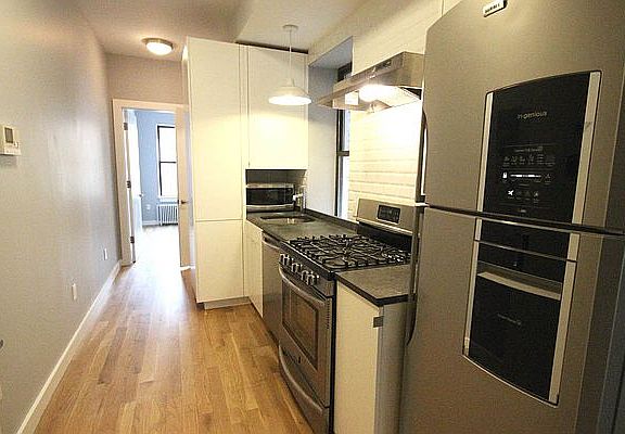 5th image of 417 Suydam St #3A