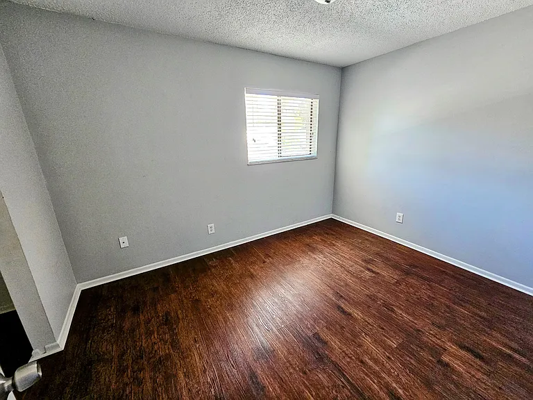 37220 Majestic Oak Ct #2016 — Photo 20