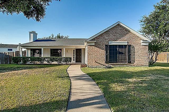 1st image of 2411 Meadow Ct