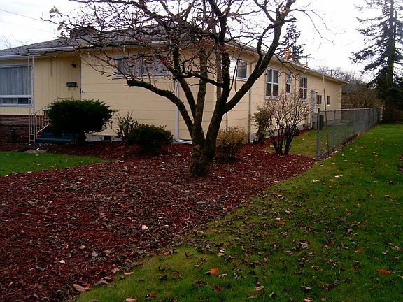 2nd image of 2803 Ocean Beach Hwy