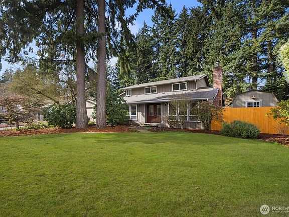 3rd image of 13614 110th Avenue Ct E