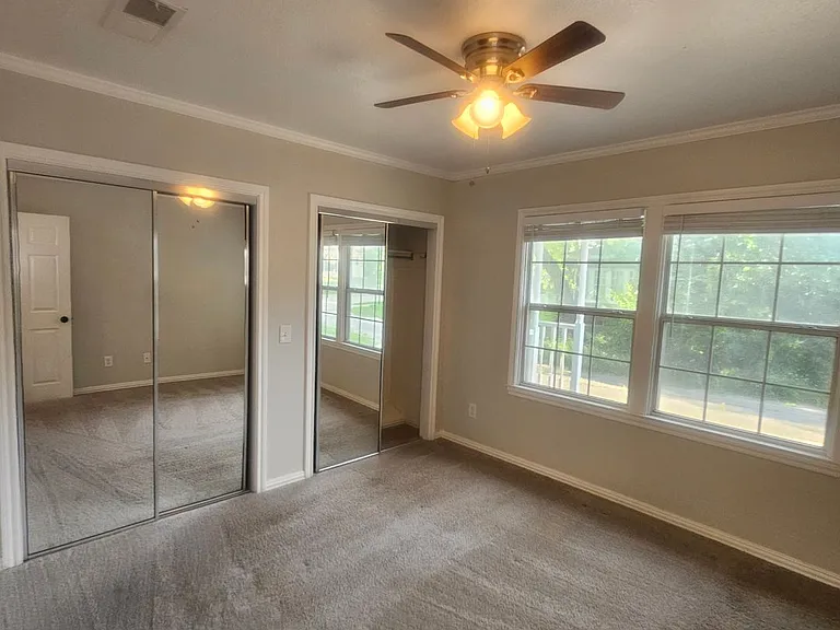 307 N Bradley St — Photo 19