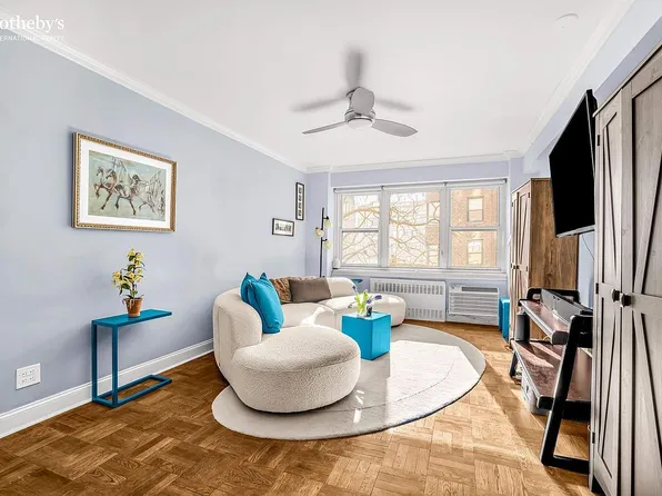 11 Riverside Dr APT 5PW, New York, NY 10023