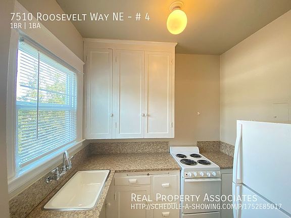 4th image of 7510 Roosevelt Way NE APT 4