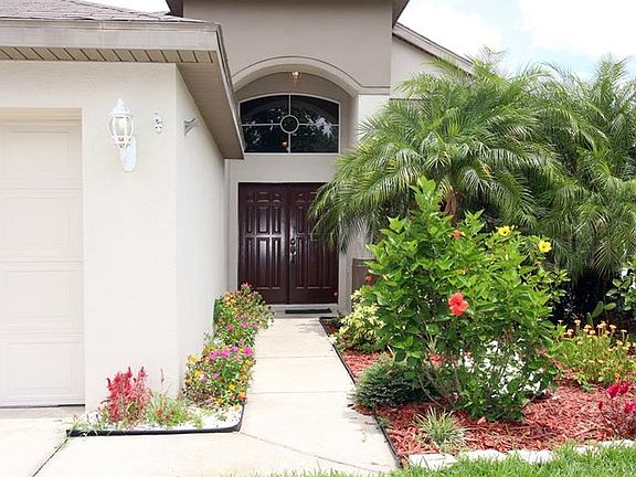 2nd image of 841 Magnolia Creek Cir