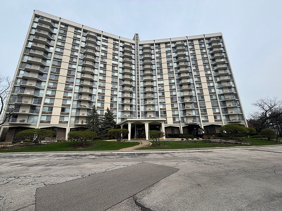 1st image of 40 N Tower Rd APT 10