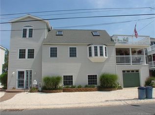 121 W Pennsylvania Ave, Brant Beach, NJ 08008