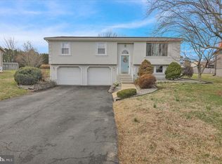 164 Butternut Ct, Reading, PA 19608