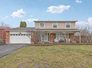 333 Grosvenor Ct, Bolingbrook, IL 60440