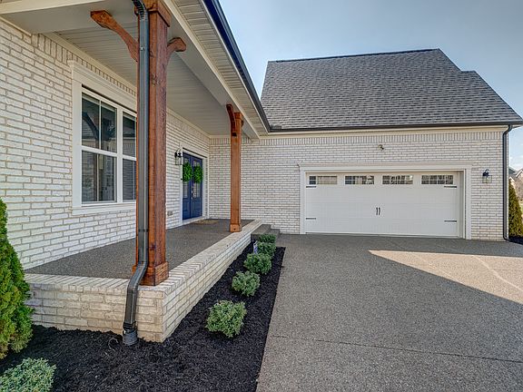4th image of 5033 Evangeline Pl