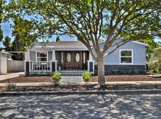 16822 Clark St, Encino, CA 91436