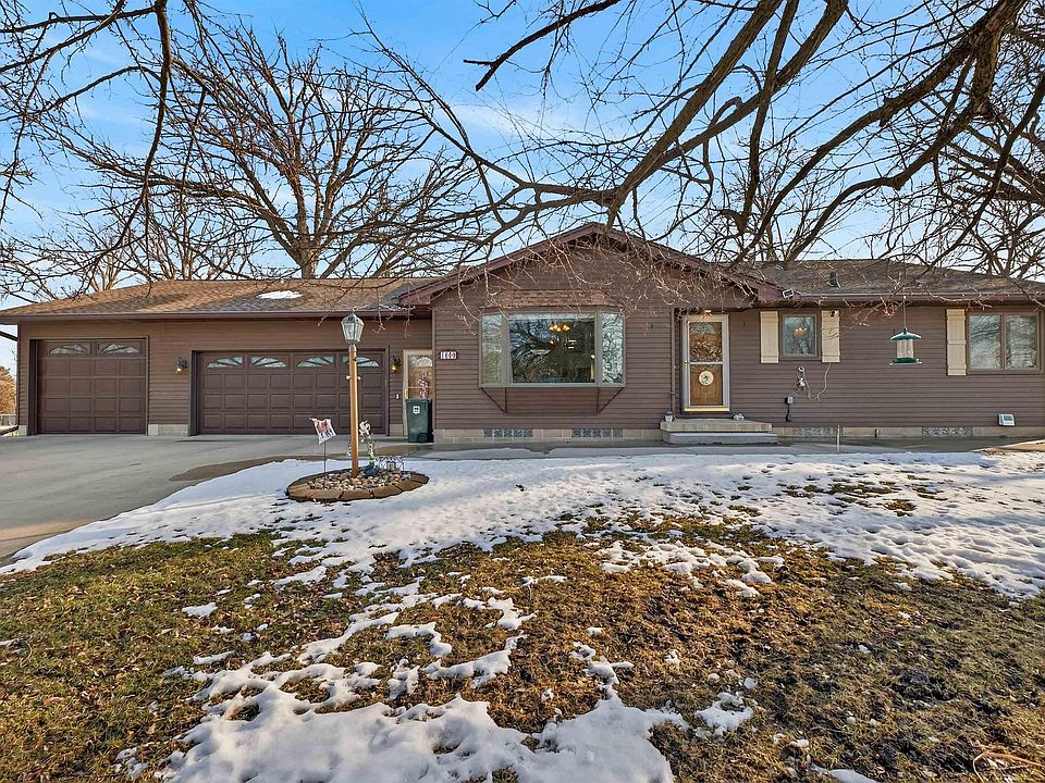 1st image of 1608 S Park Rd