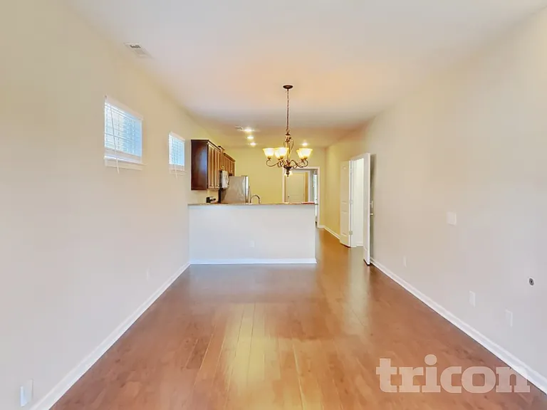 1080 Paddock Park Cir — Photo 3
