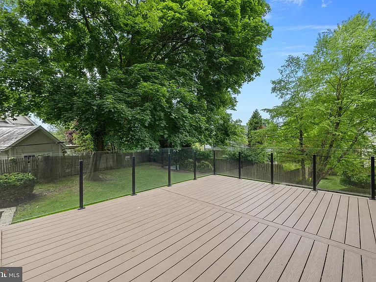 354 Winding Way — Photo 49