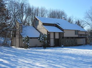 2 Sundance Rd, Lagrangeville, NY 12540