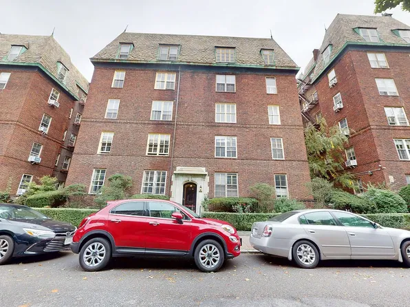 34-37 80th St APT 32, Jackson Heights, NY 11372