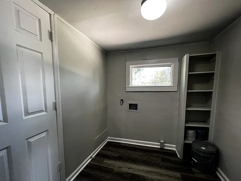 8118 Walnut Cove Rd — Photo 10