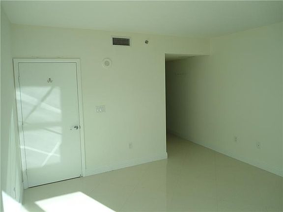 5th image of 1451 S Miami Ave APT 205