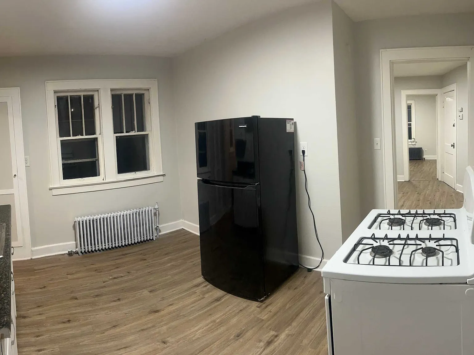 1 bed, $1,100 — Photo 2
