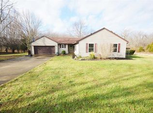 3051 Bachelier Rd, Amelia, OH 45102