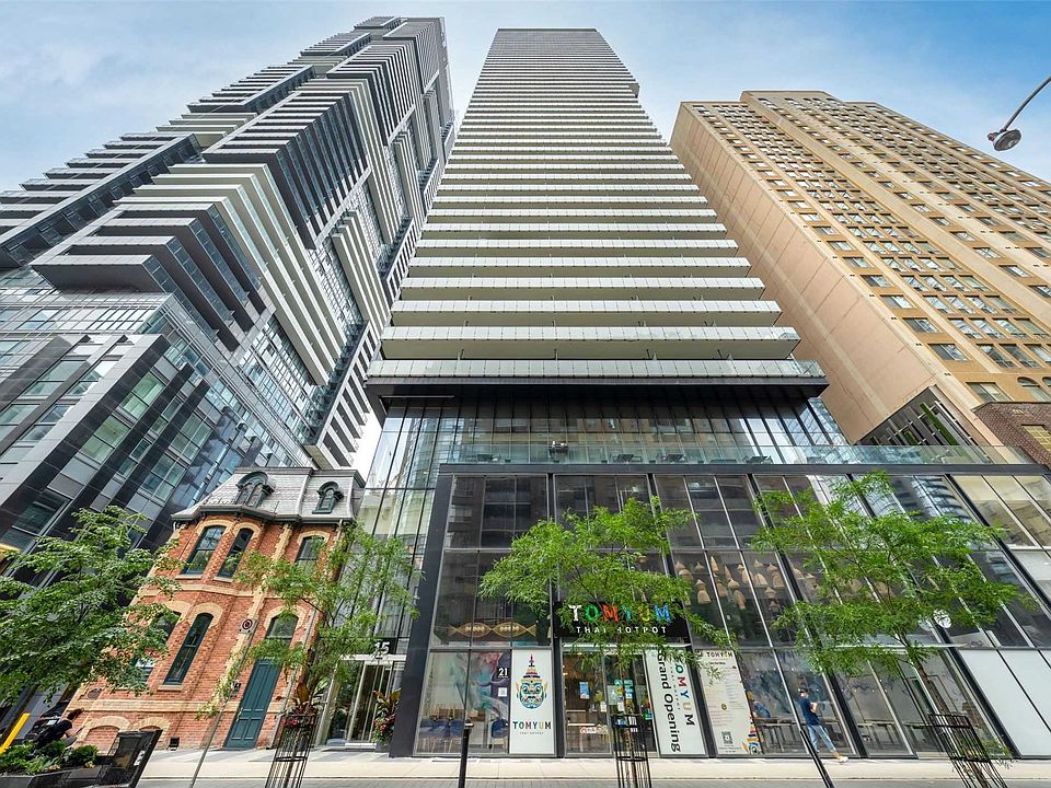 1st image of 15 Grenville St #2601