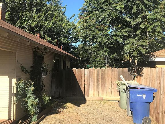 3rd image of 135 S Hayston Ave
