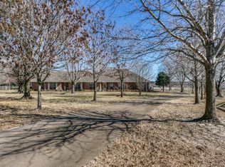 8549 Mill Run Rd, Athens, TX 75751