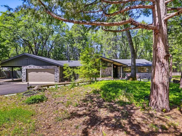 13646 Banner Lava Cap Rd, Nevada City, CA 95959