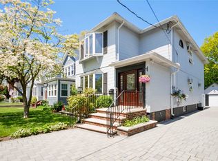 152-35 12th Rd, Whitestone, NY 11357