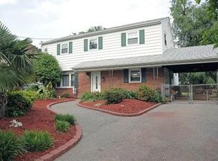 640 Spooner Rd, Virginia Beach, VA 23462