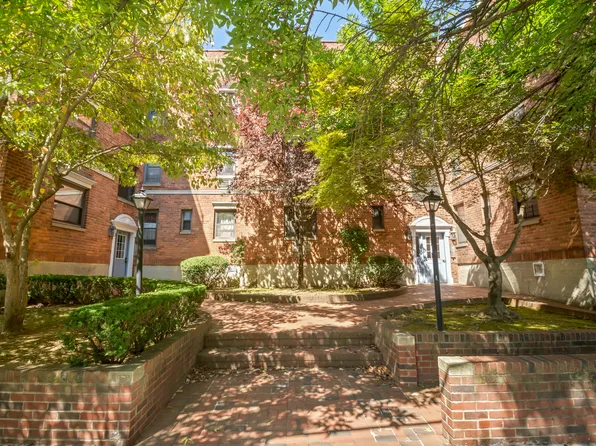 204-06 43rd Avenue image 5 of 6