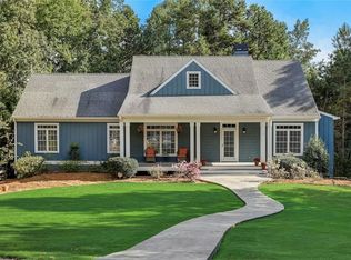 8990 Private Cove Dr, Gainesville, GA 30506