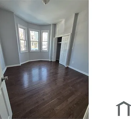 270 Littleton Ave #1 — Photo 2
