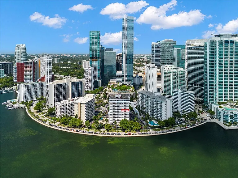1420 Brickell Bay Dr #1001A — Photo 49