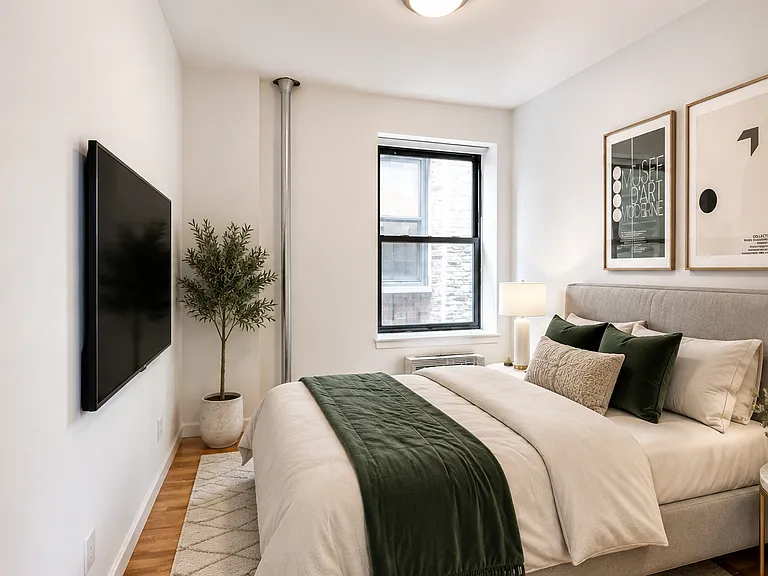 238 E 87th St #2B — Photo 2