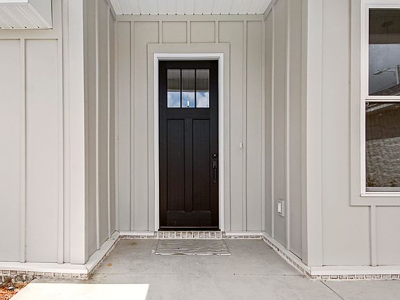 4th image of 3901 Sandpine Way