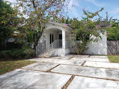 1201 Biarritz Dr, Miami Beach, FL, 33141