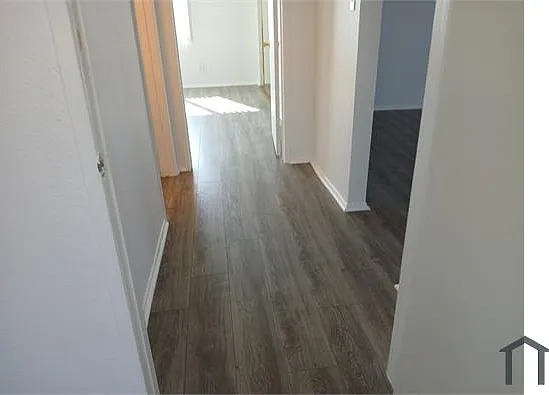 214 E Hyde Park Blvd #2 — Photo 14
