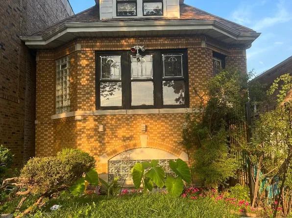 1451 N Latrobe Ave, Chicago, IL 60651